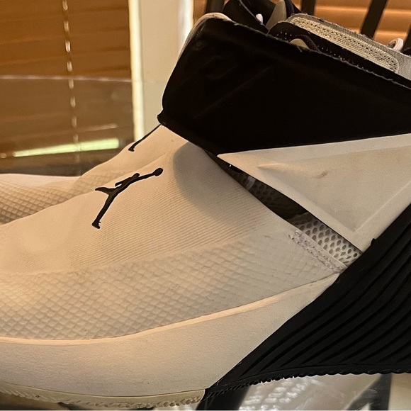 Jordan Why Not Zer0.1 size 9.5. - Picture 4 of 5